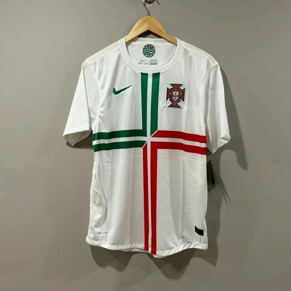 PORTUGAL 2012-13 Away Soccer  Football Jersey - Picture 1 of 9